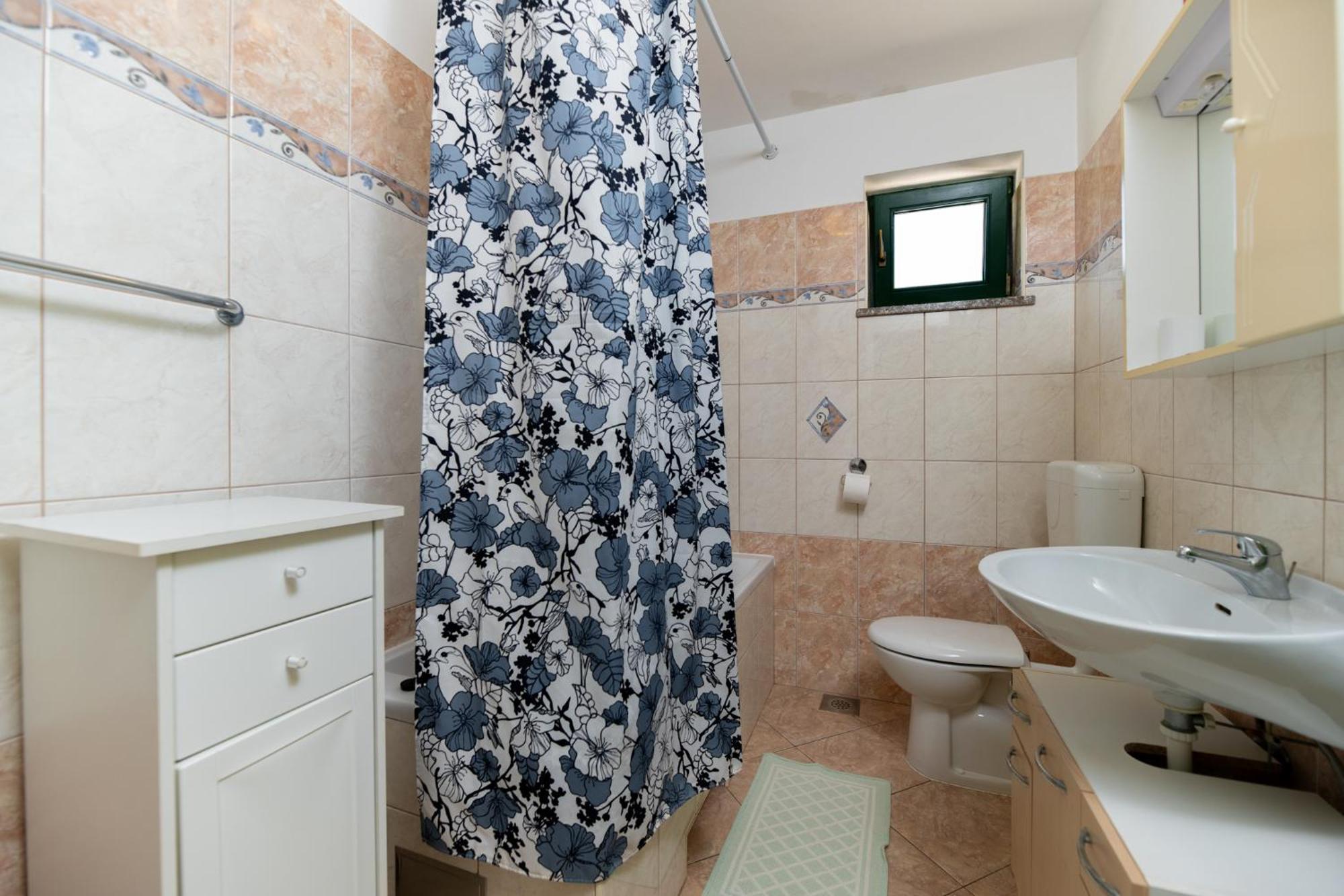 Haus Rita Appartement Labin  Buitenkant foto