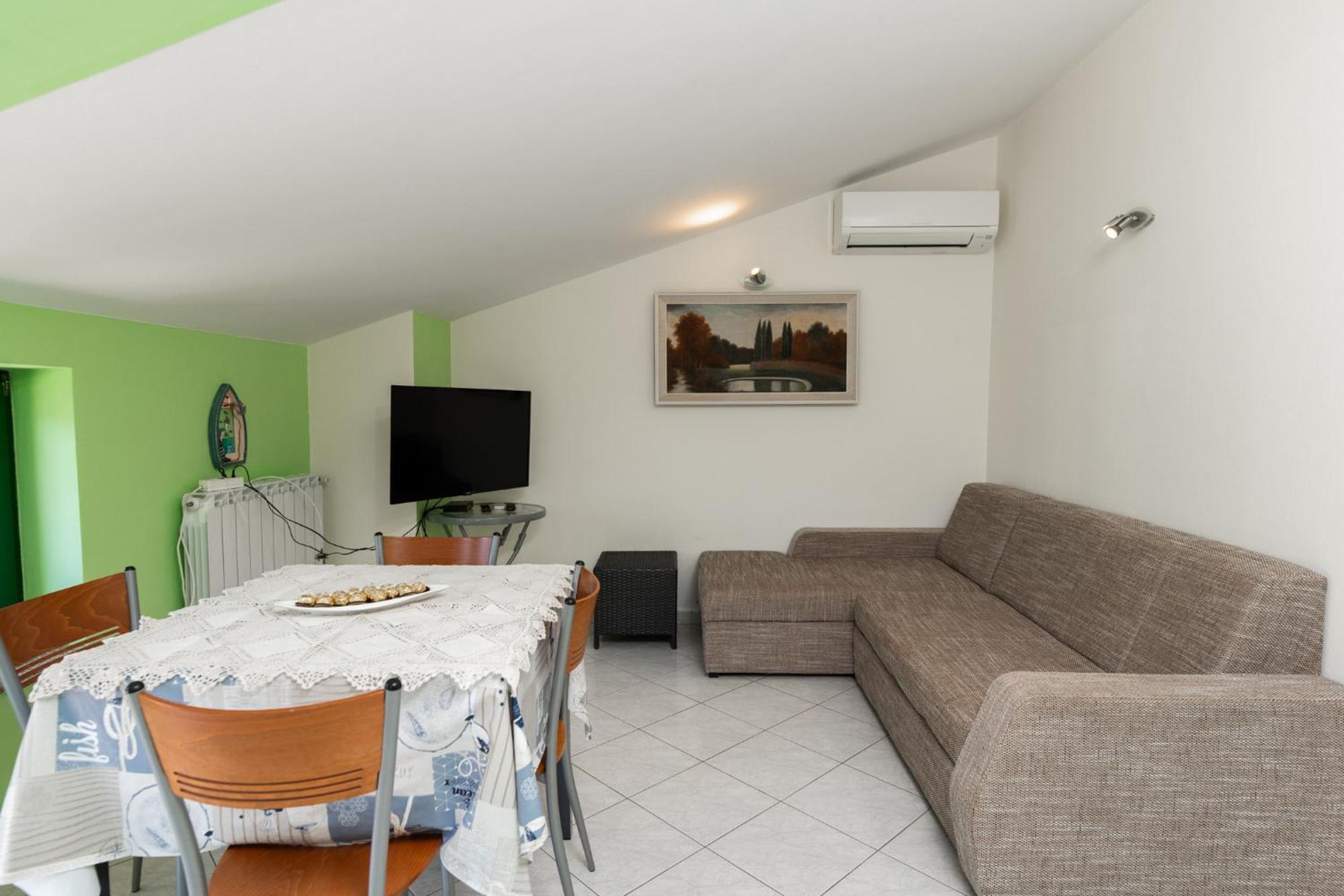 Haus Rita Appartement Labin  Buitenkant foto