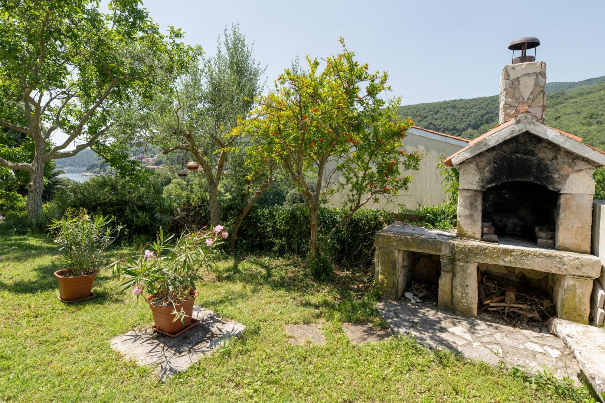 Haus Rita Appartement Labin  Buitenkant foto